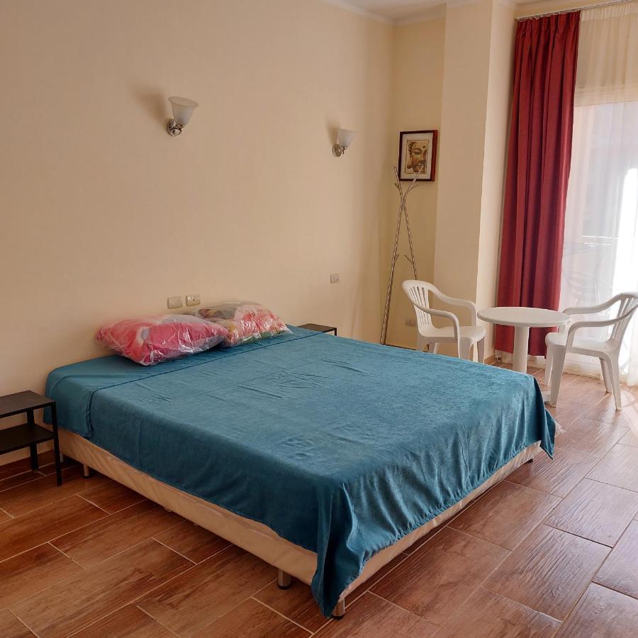 Florenza Khamsin 1 Bedroom Apartment With Swimming Pool View フルガダ エクステリア 写真